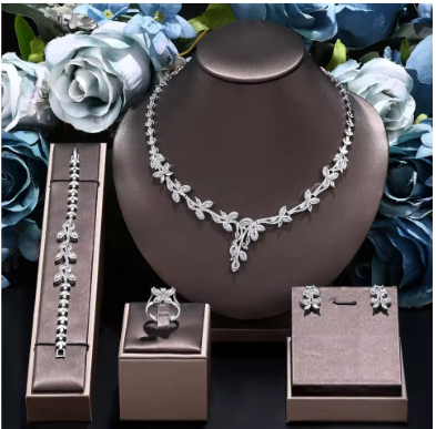 Luxury 4PCS Zirconia Dubai Bridal Jewelry Set